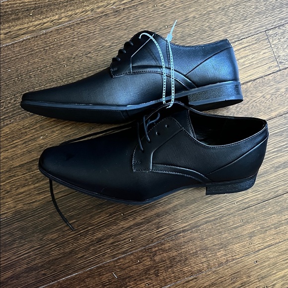 Calvin Klein Men’s Dress Shoes Black